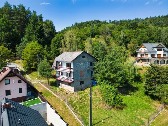 dom wolnostojący, 4 pokoje Tresna. Zdjęcie 20