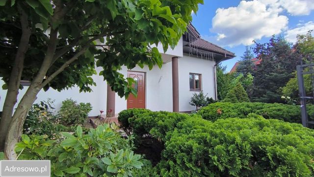 dom wolnostojący, 5 pokoi Łajski, ul. Modrzewiowa. Zdjęcie 1