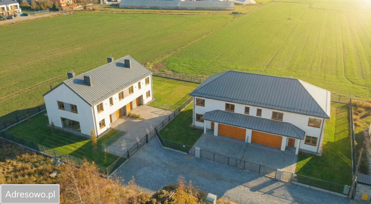 bliźniak, 6 pokoi Stare Babice, ul. Zaciszna. Zdjęcie 12