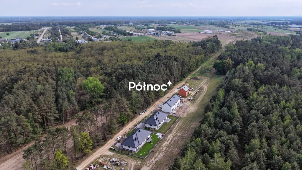 bliźniak, 5 pokoi Karolew. Zdjęcie 18