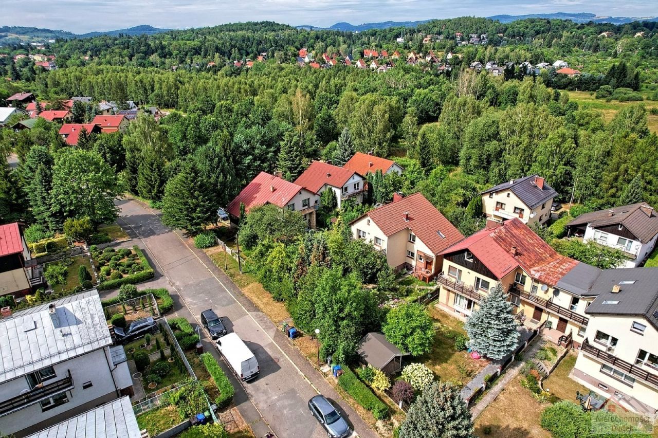 bliźniak, 11 pokoi Jelenia Góra Czarne, ul. Okrężna. Zdjęcie 4