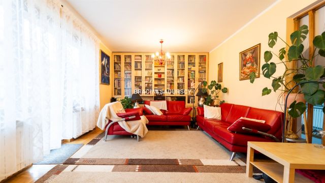 dom szeregowy, 6 pokoi Kraków Olsza, ul. Ludwika Idzikowskiego. Zdjęcie 2