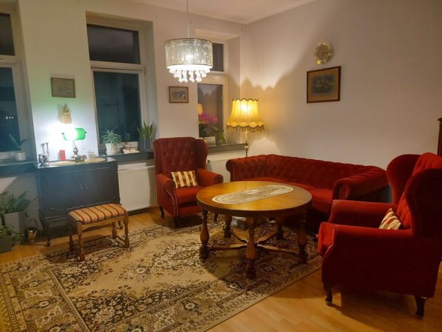 Mieszkanie 3-pokojowe Bielawa, ul. Wolności. Zdjęcie 1