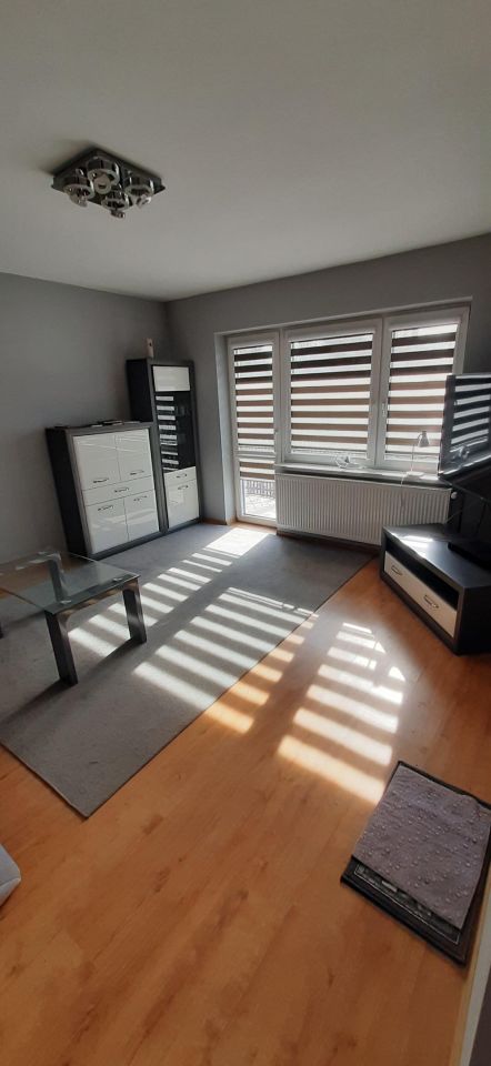 dom wolnostojący, 6 pokoi Radomsko Centrum, Prym. Wyszyńskiego. Zdjęcie 6