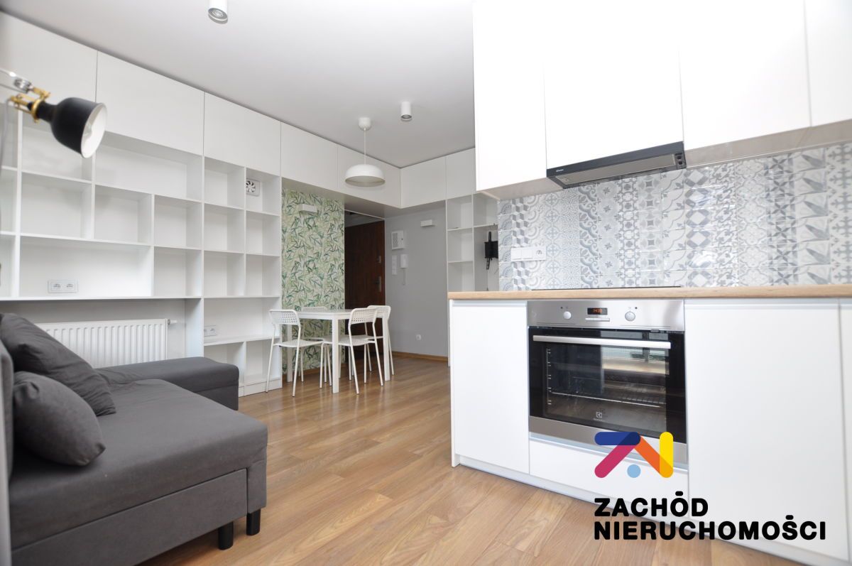 Mieszkanie 3-pokojowe Zielona Góra, ul. Franciszka Rzeźniczaka. Zdjęcie 3