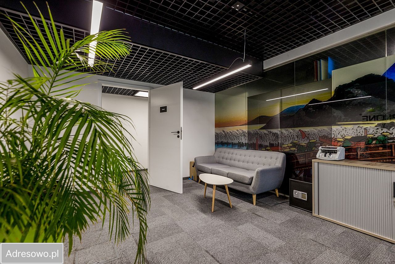 Biuro Warszawa Włochy, ul. Muszkieterów. Zdjęcie 6