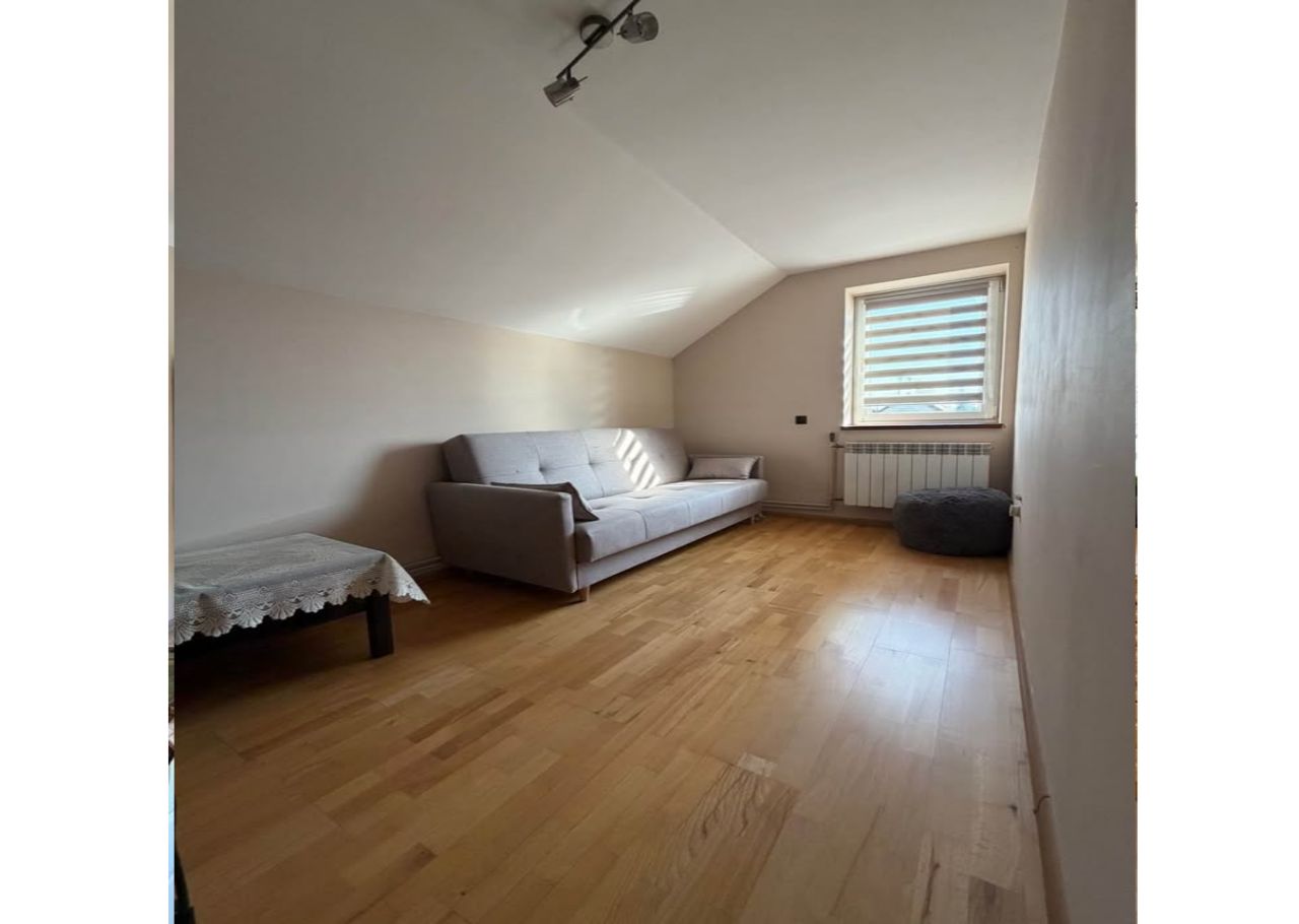 dom wolnostojący, 5 pokoi Niwa Babicka. Zdjęcie 5