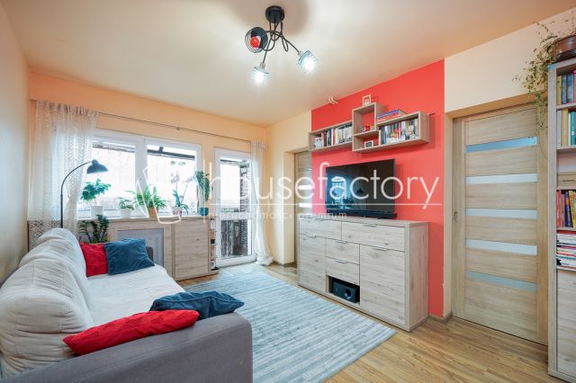 Mieszkanie 3-pokojowe Łódź Teofilów, ul. Łanowa. Zdjęcie 1