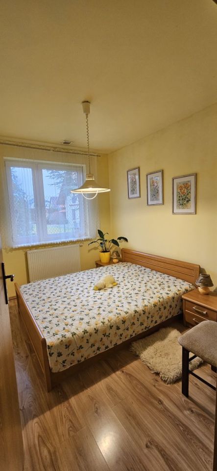 dom wolnostojący, 5 pokoi Kiełczów. Zdjęcie 11