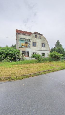 dom wolnostojący, 7 pokoi Wojnowice, ul. Główna. Zdjęcie 1