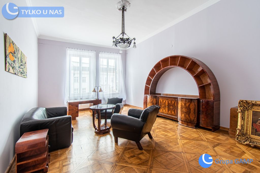 Mieszkanie 3-pokojowe Kraków, ul. Stradomska. Zdjęcie 1