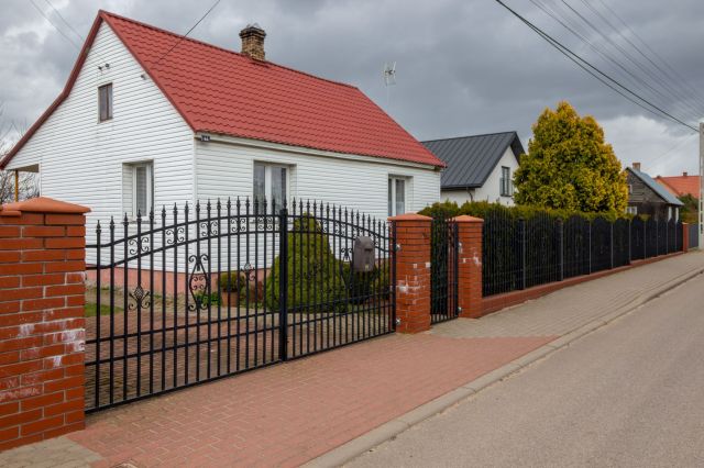 dom wolnostojący, 2 pokoje Góra. Zdjęcie 4