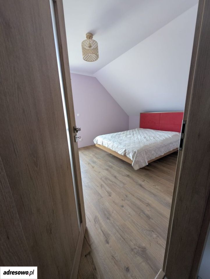 bliźniak, 5 pokoi Poniatowice. Zdjęcie 10
