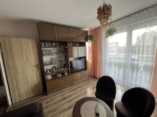 Mieszkanie 3-pokojowe Żory Kleszczówka, ul. Piaskowa. Zdjęcie 1