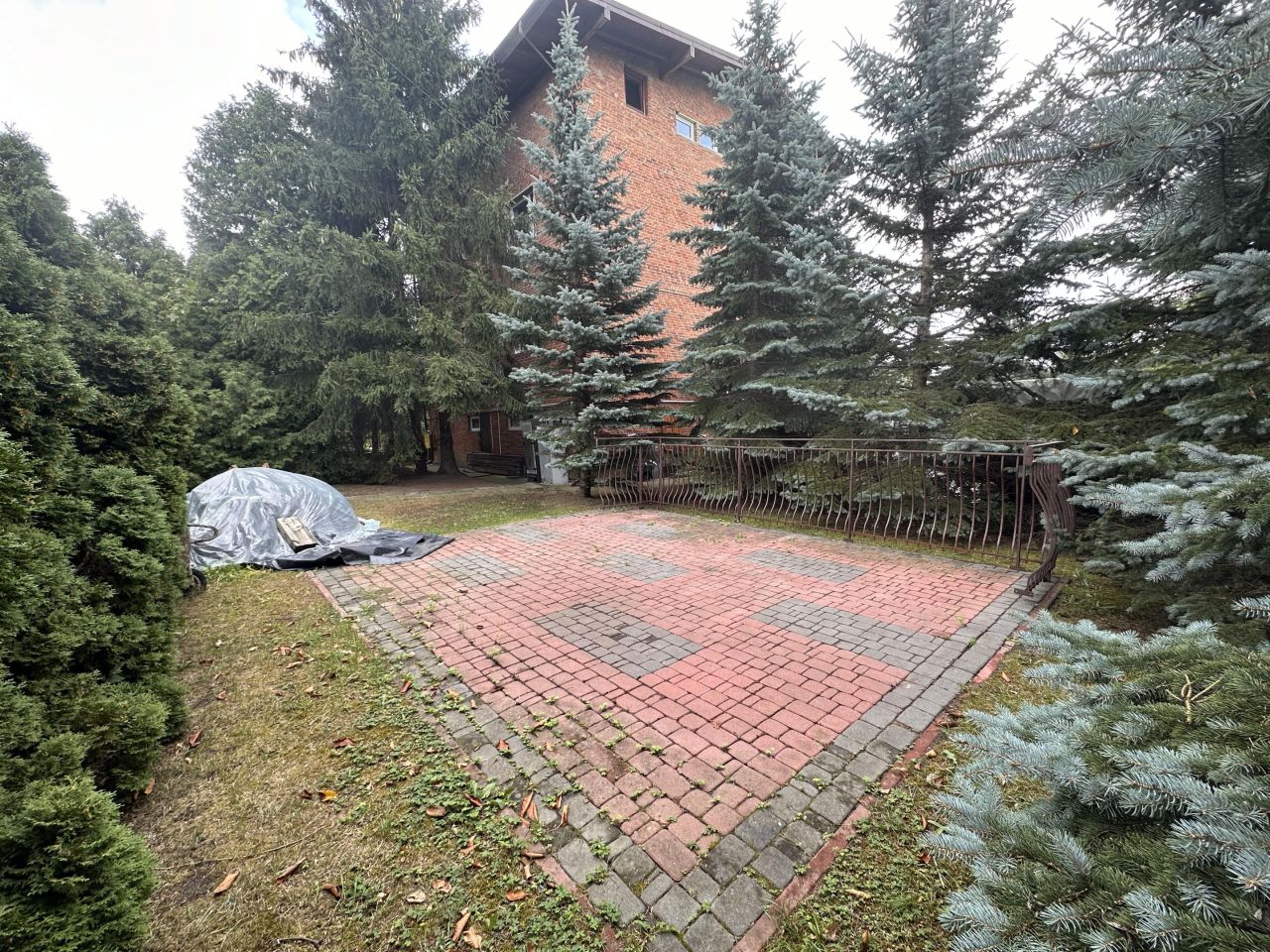 dom wolnostojący, 12 pokoi Łódź Górna, ul. św. Franciszka z Asyżu. Zdjęcie 2