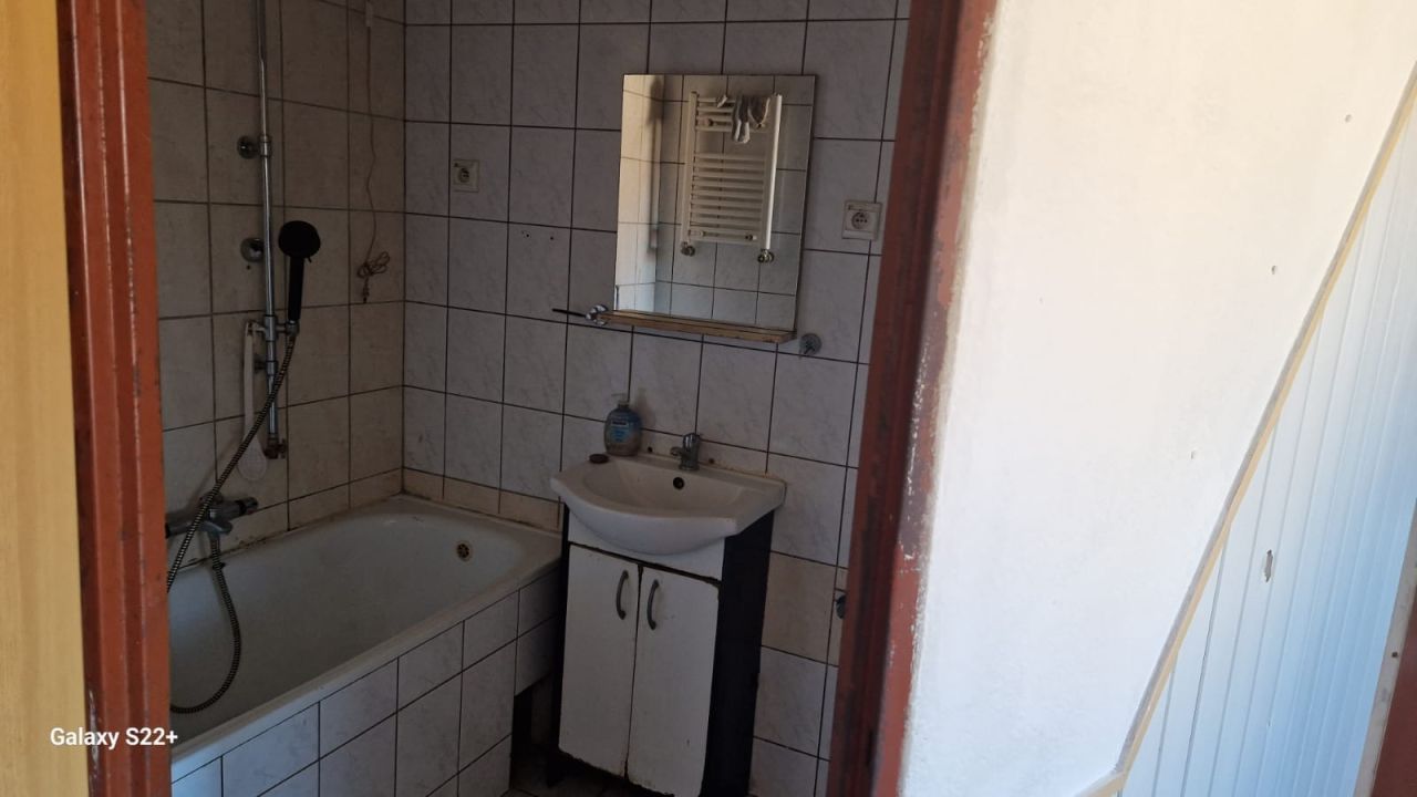 Mieszkanie 4-pokojowe Żerniki Wrocławskie, ul. Kolejowa. Zdjęcie 8