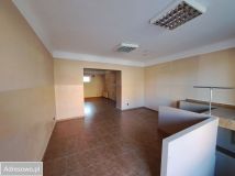 Lokal Ostrowiec Świętokrzyski Centrum, ul. Iłżecka. Zdjęcie 2