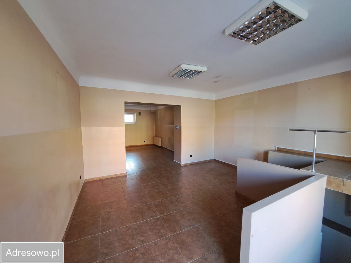 Lokal Ostrowiec Świętokrzyski Centrum, ul. Iłżecka. Zdjęcie 3