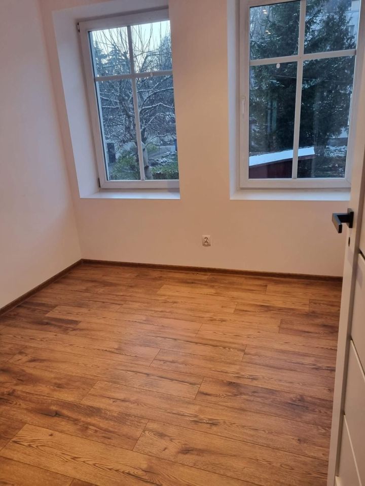 Mieszkanie 2-pokojowe Mieroszów Centrum. Zdjęcie 3