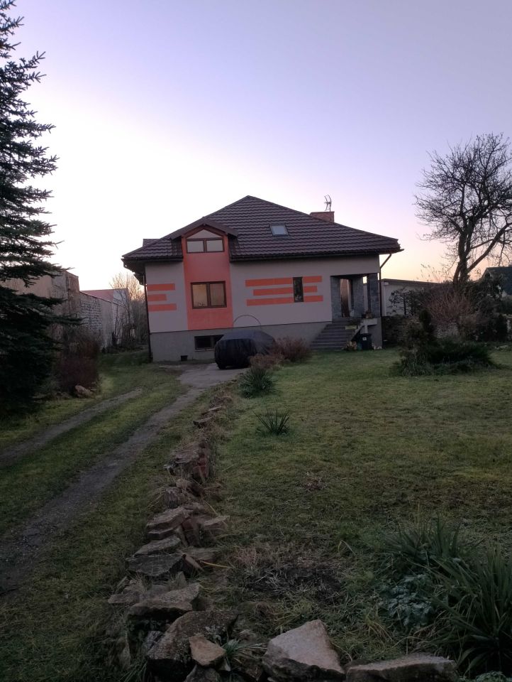 dom wolnostojący, 6 pokoi Mierzęcice. Zdjęcie 3