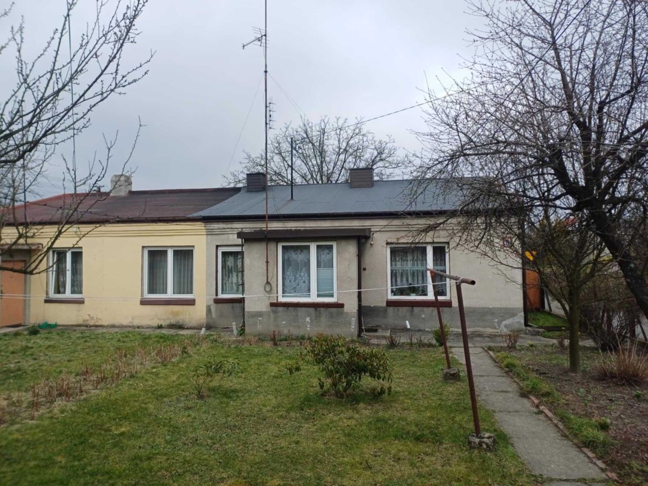 dom wolnostojący Radomsko, ul. Gęsia