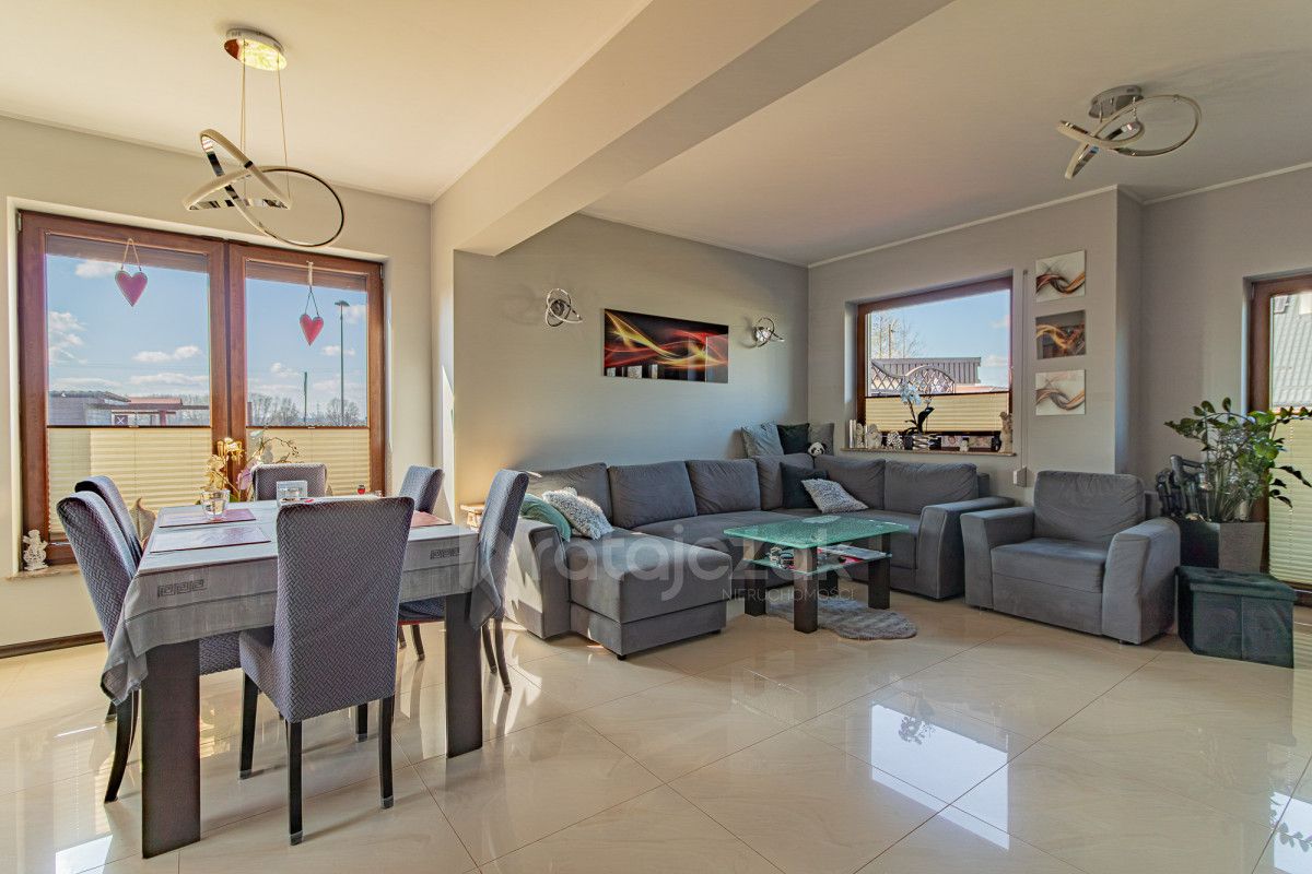 bliźniak, 4 pokoje Radunica. Zdjęcie 6