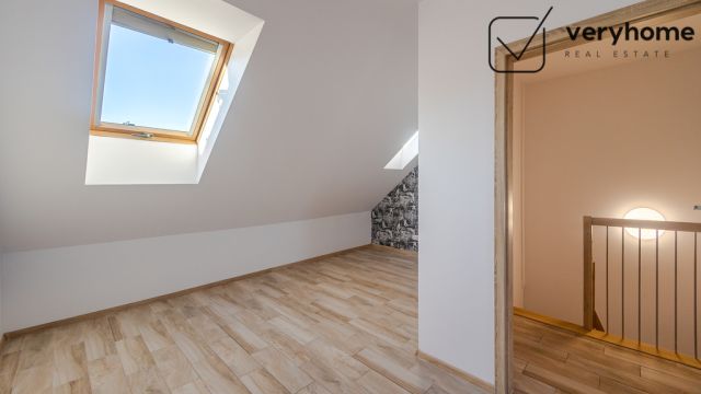 dom szeregowy, 4 pokoje Wieliczka, ul. Bajeczna. Zdjęcie 15