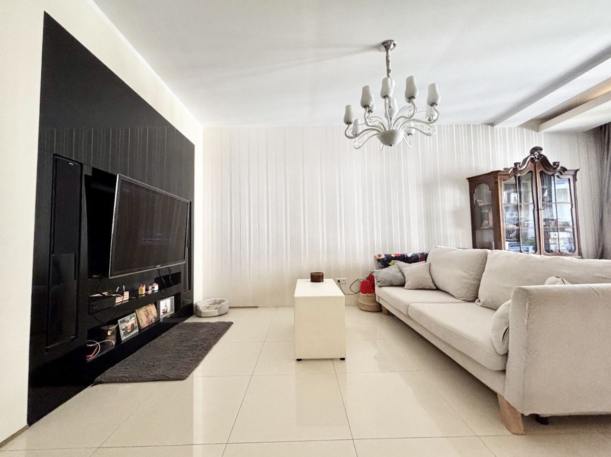 Mieszkanie 3-pokojowe Warszawa Śródmieście, ul. Pokorna. Zdjęcie 5