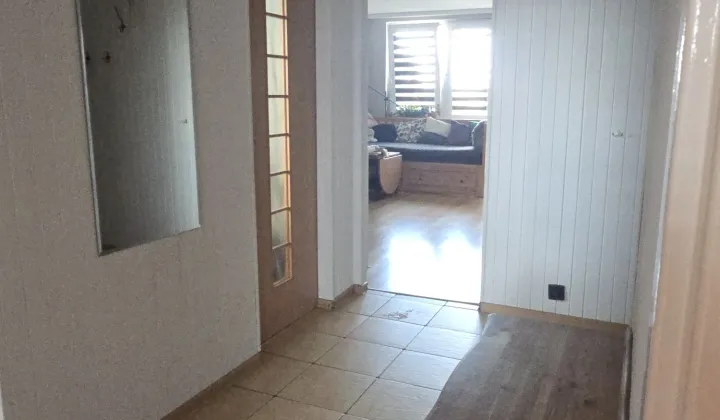 Mieszkanie 4-pokojowe Poddębice, ul. Zielona