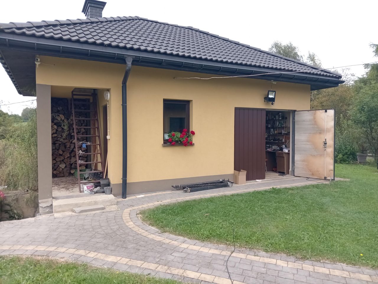 dom wolnostojący, 4 pokoje Skołyszyn Górnie. Zdjęcie 3