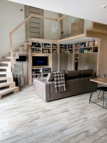 dom wolnostojący, 4 pokoje Bełchatów, ul. Zamoście. Zdjęcie 1