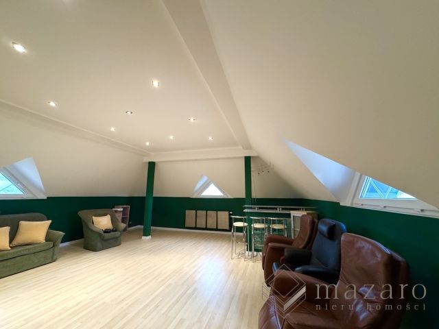 dom wolnostojący, 9 pokoi Zielonka. Zdjęcie 33