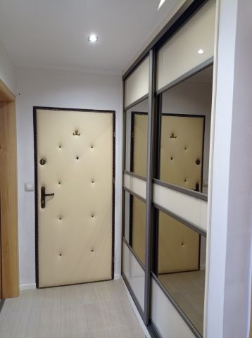 Mieszkanie 3-pokojowe Kłodzko, ul. Wiosenna. Zdjęcie 3