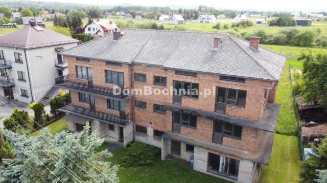 bliźniak, 12 pokoi Damienice. Zdjęcie 1