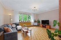 dom wolnostojący, 8 pokoi Warszawa Wilanów, ul. Europejska