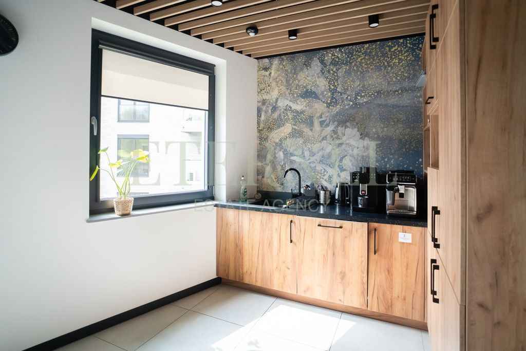 Biuro Kraków Prądnik Czerwony, al. Jana Pawła II. Zdjęcie 7