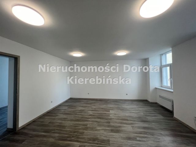 Lokal Tomaszów Mazowiecki, pl. Tadeusza Kościuszki. Zdjęcie 5