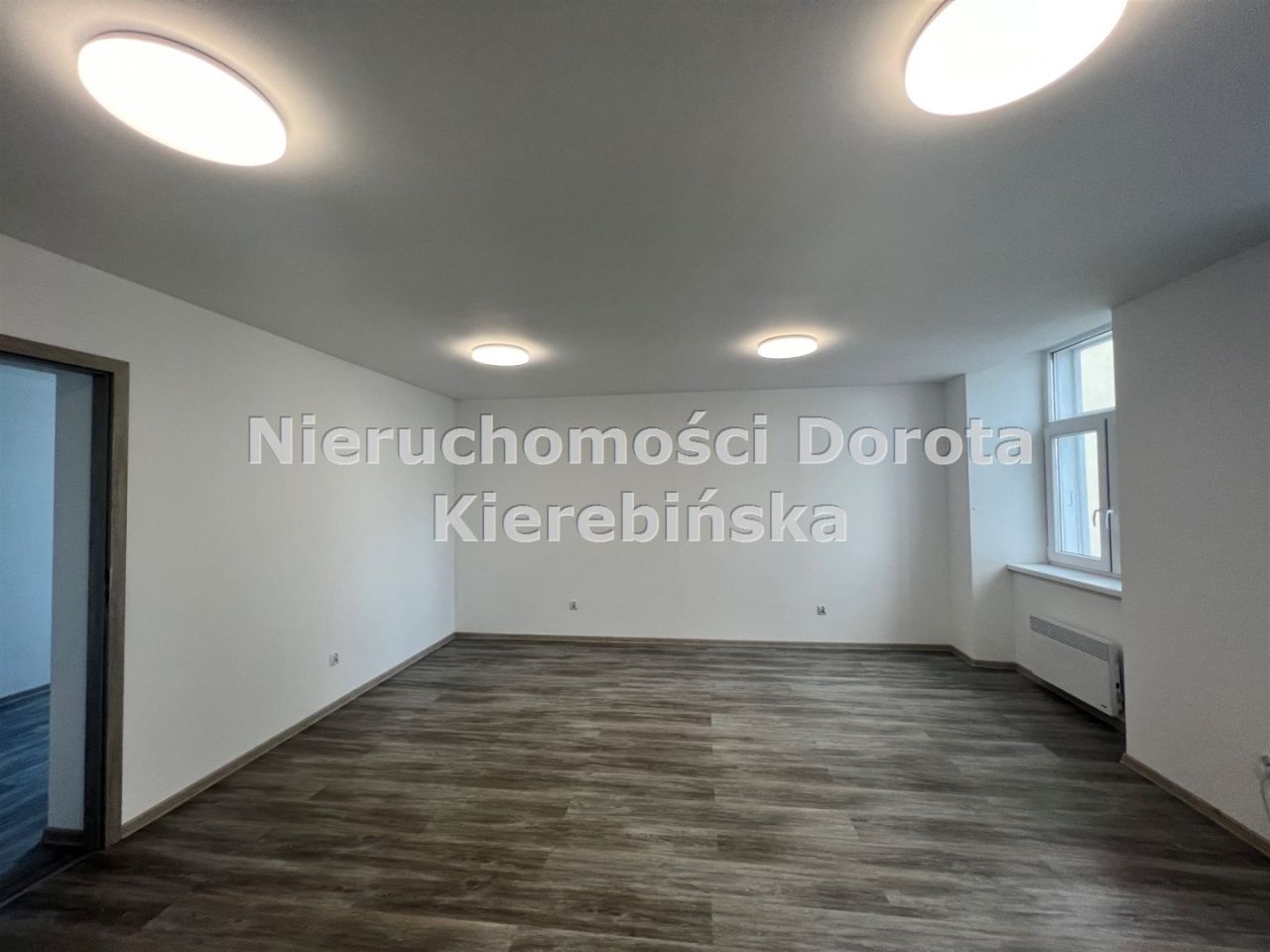 Lokal Tomaszów Mazowiecki, pl. Tadeusza Kościuszki. Zdjęcie 5