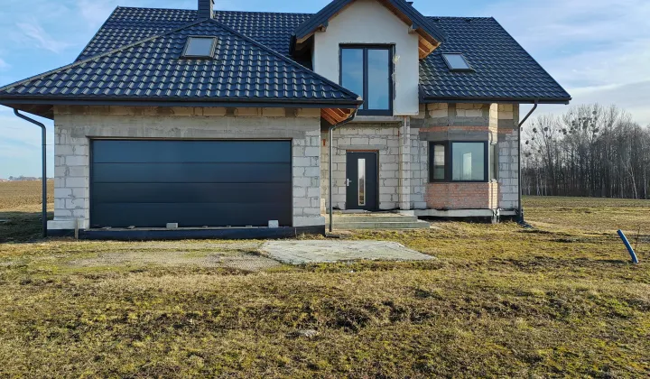 dom wolnostojący, 4 pokoje Lubin