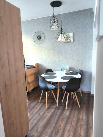 dom wolnostojący, 6 pokoi Zielona Góra Centrum. Zdjęcie 11