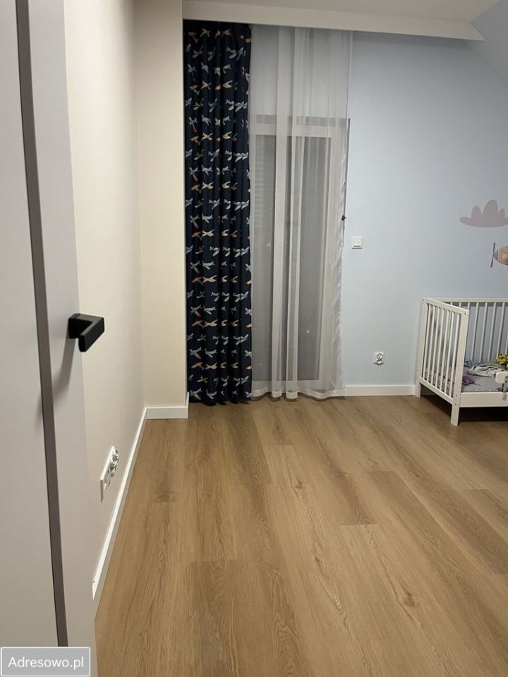 dom wolnostojący, 4 pokoje Modlnica. Zdjęcie 15