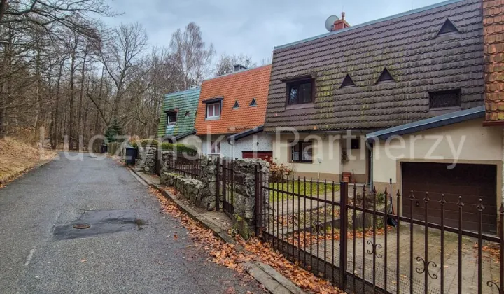 dom szeregowy, 6 pokoi Jelenia Góra