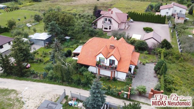 dom wolnostojący, 6 pokoi Ciechocinek. Zdjęcie 1