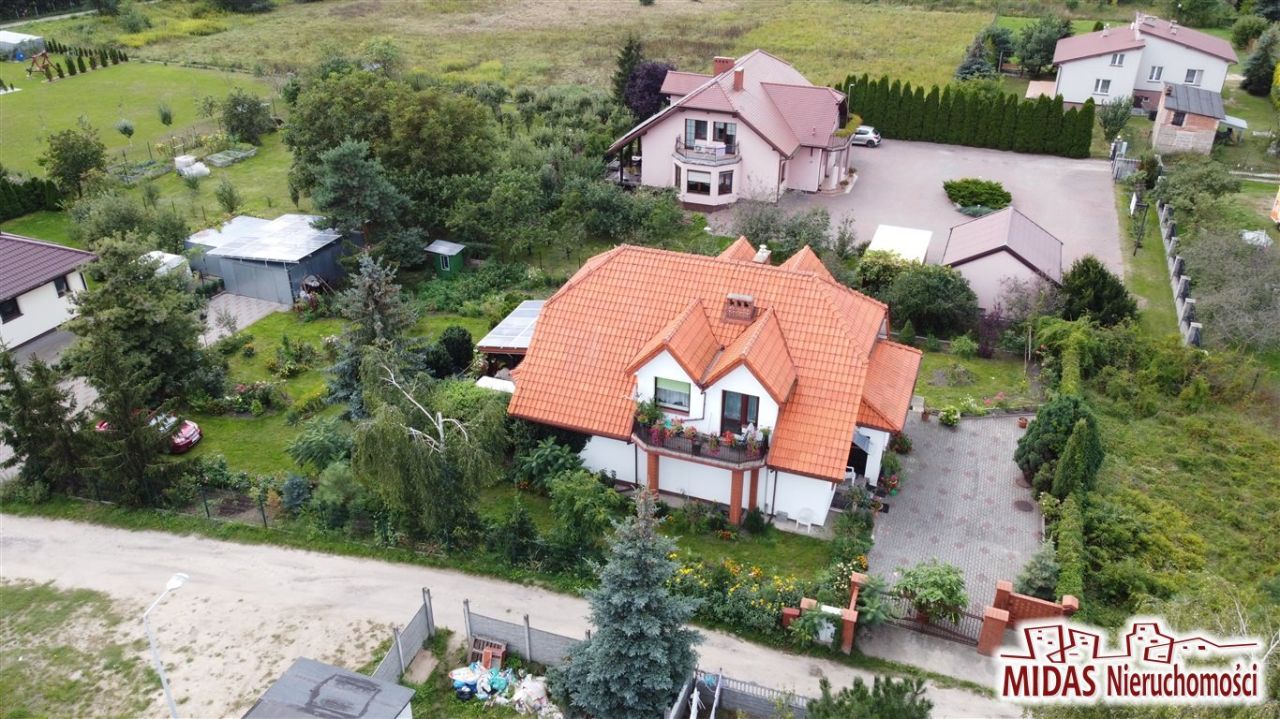 dom wolnostojący, 6 pokoi Ciechocinek. Zdjęcie 1