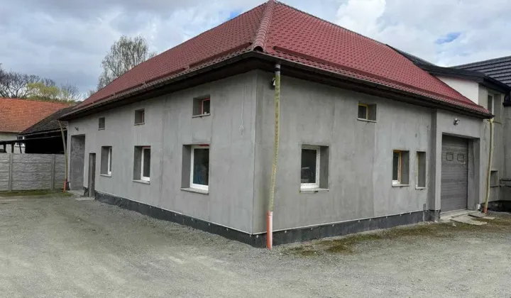 Hala/magazyn Nowa Ruda Słupiec