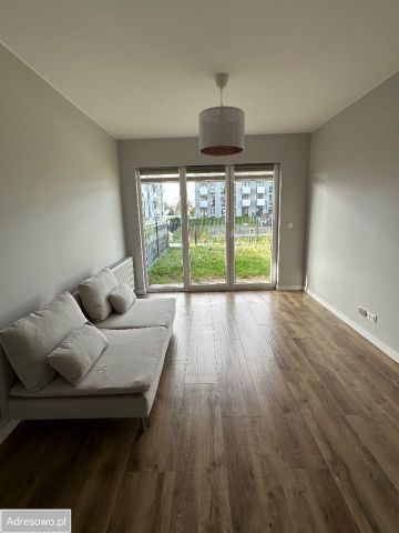 Mieszkanie 2-pokojowe Ożarów Mazowiecki, ul. Nadbrzeżna. Zdjęcie 1