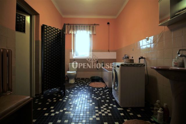 dom wolnostojący, 6 pokoi Słone. Zdjęcie 9