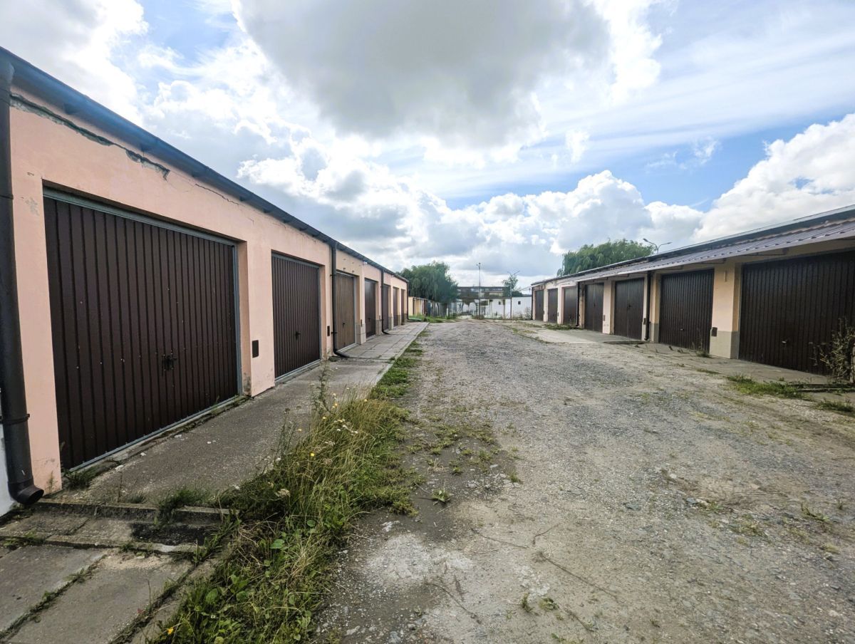 Garaż/miejsce parkingowe Gniew, os. Wincentego Witosa. Zdjęcie 4