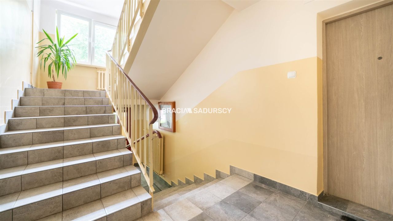 Mieszkanie 3-pokojowe Kraków Mistrzejowice, os. Złotego Wieku. Zdjęcie 21