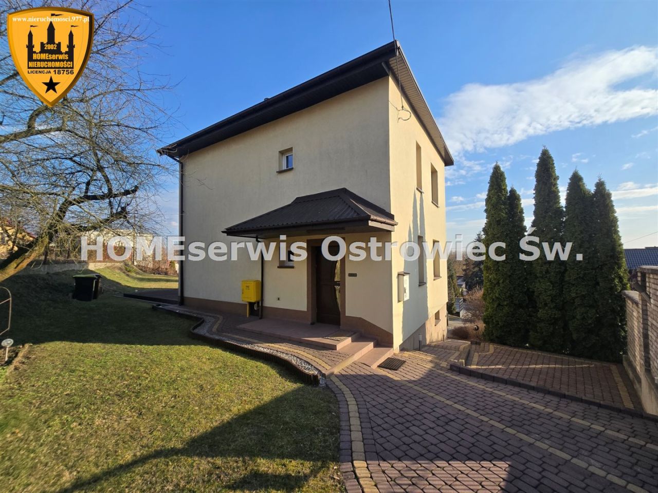 dom wolnostojący, 4 pokoje Ostrowiec Świętokrzyski Centrum, ul. Sławomira Czerwińskiego. Zdjęcie 1